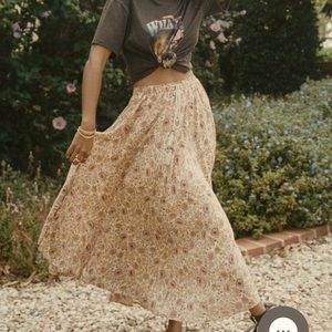 HOLD  Sundown Kerchief Skirt BNWT Size Small